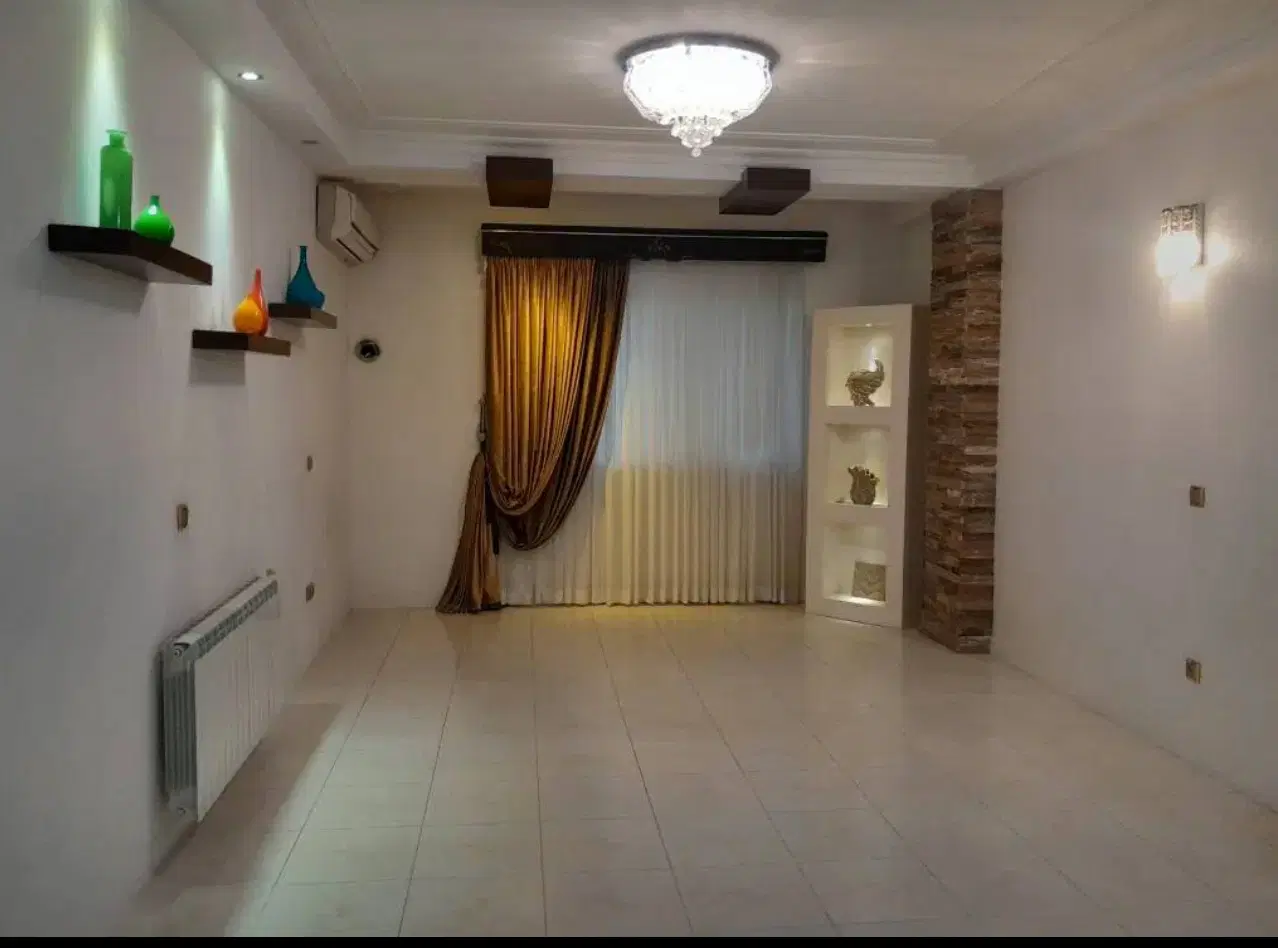 آپارتمان ۴۳ متری_ تک واحدی_ ۵ ساله_ پیروزی