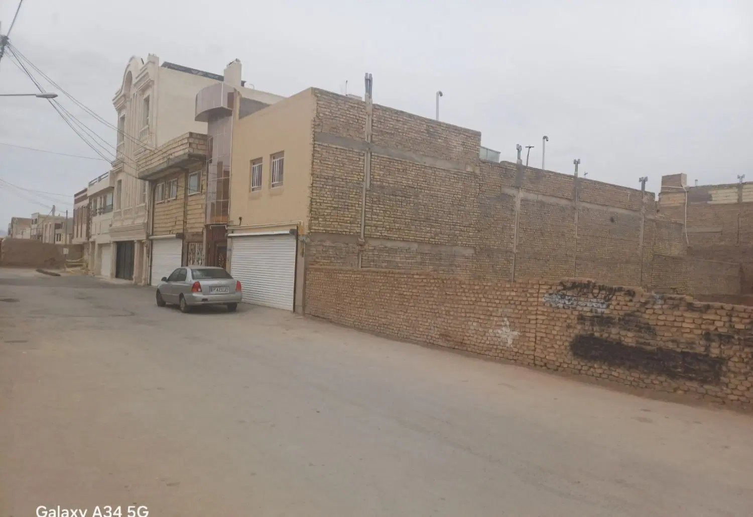 زمین ۲۲۰ متری بین پاسداران و‌دشتی و‌ ارتش