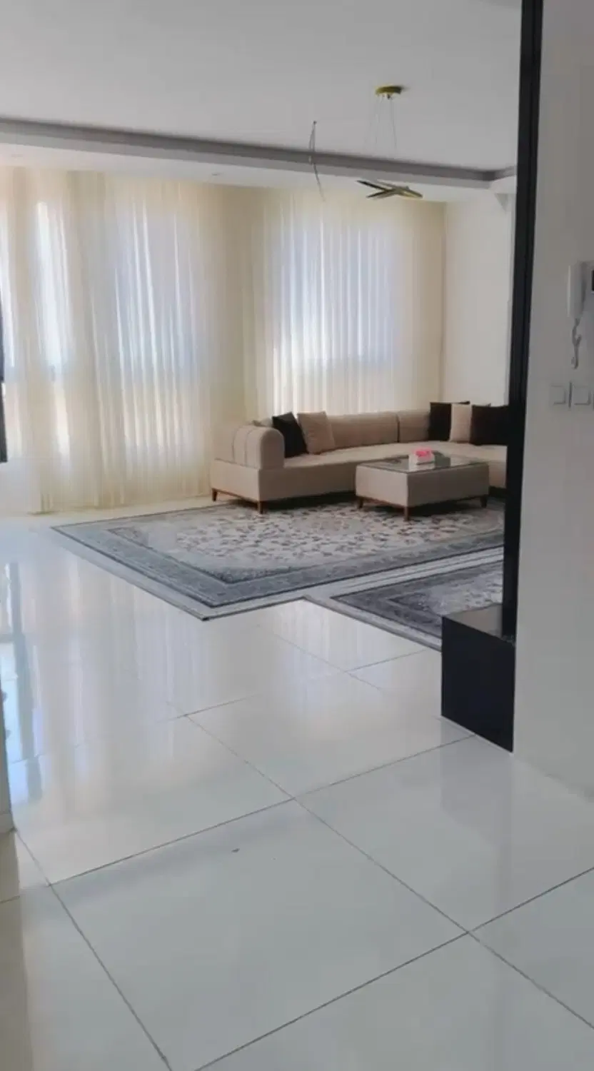 آپارتمان ۱۰۰ متری هفت تیر