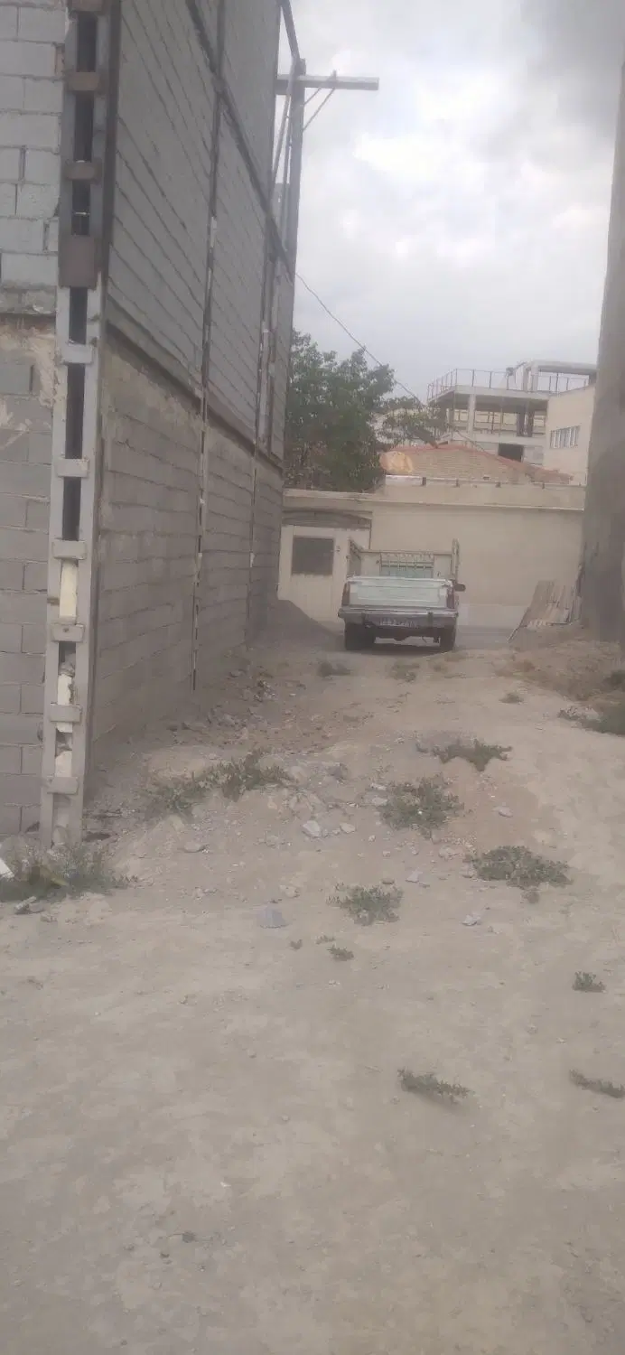 زمین مسکونی