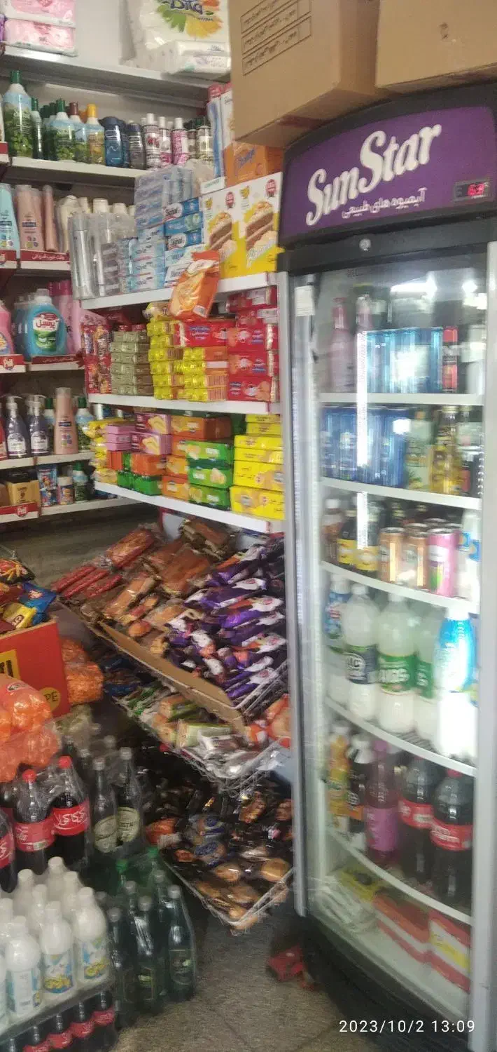 واگذاری سوپر مارکت با تمام اجناس ووسایل