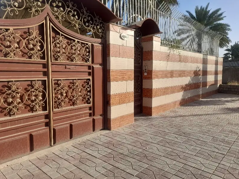 فروش خانه حیاط دار