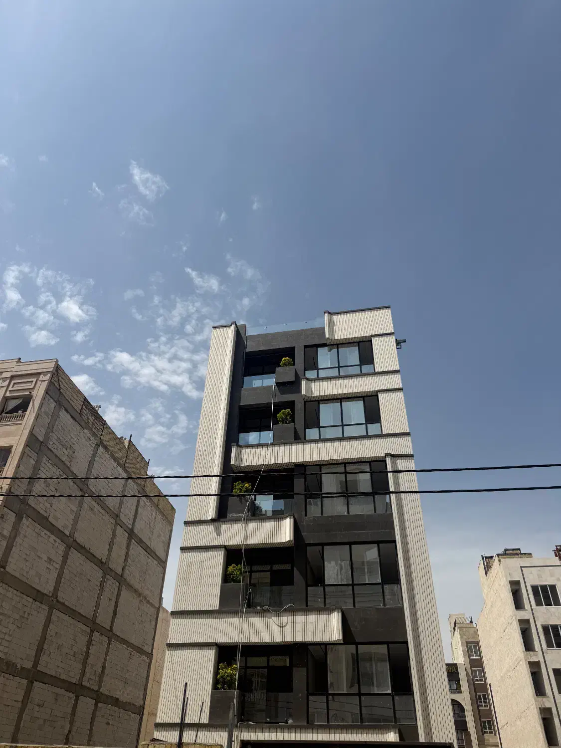 آپارتمان ۱۱۵متری مدرن برند دارما