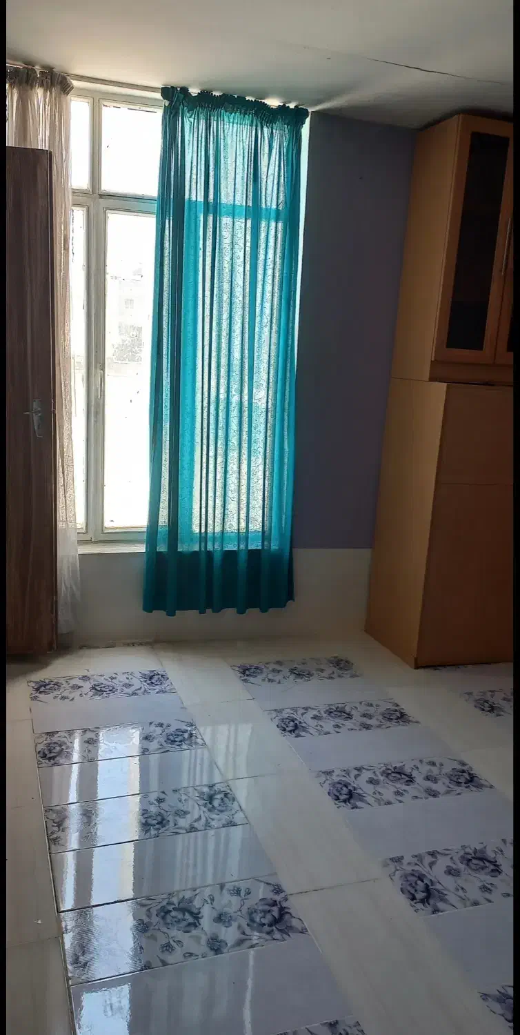 واحد ۶۰ متری تک خواب وکلا