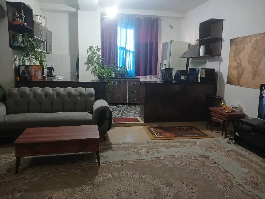 واحد ۷۷ متری خوش نقشه