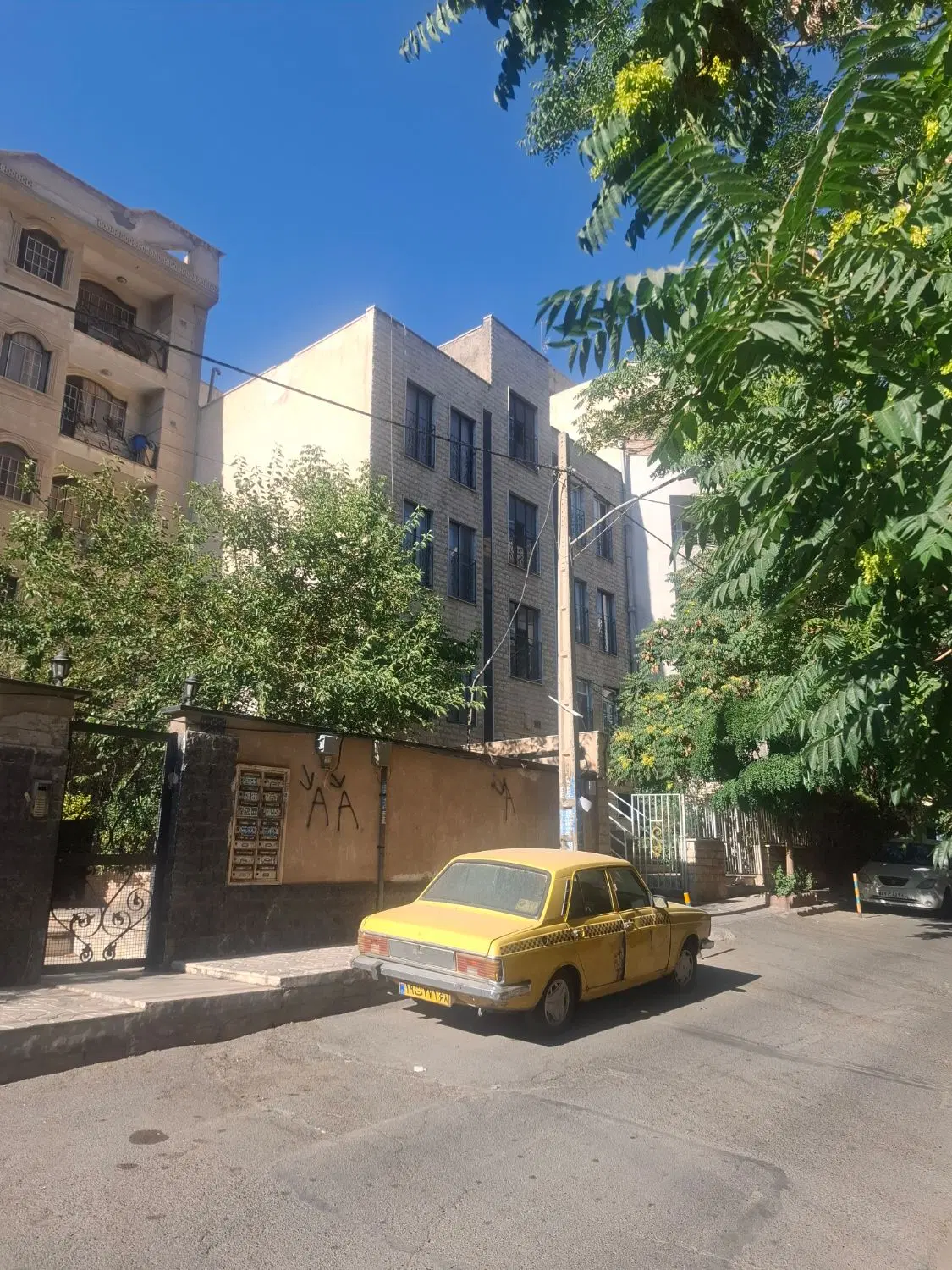 اپارتمان  87متری  عظیمیه