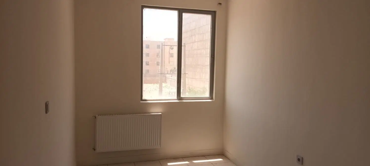 ۶۵ متر دو خواب خیابان بهرویان