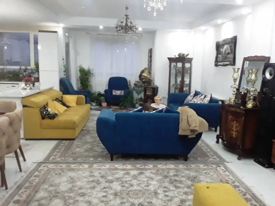 آپارتمان تک واحدی دو خواب،نورگیر،نوساز