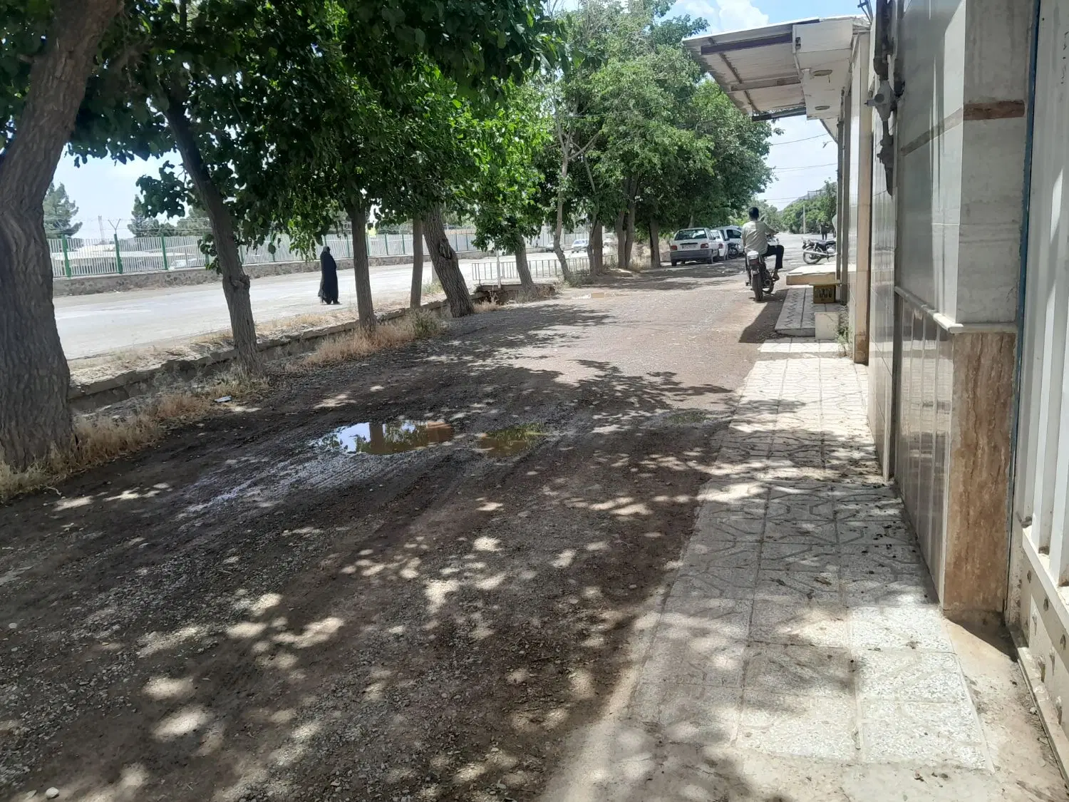 2 طبقه قیمت زیرفی ۲۷۰۰