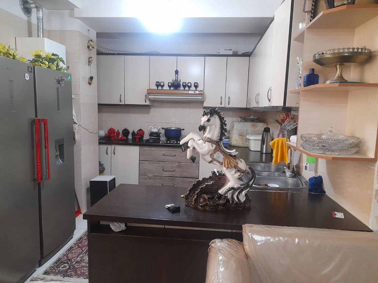 آپارتمان ۹۰متری همایونویلا کوچه(سوسن)نقش جهان ۳