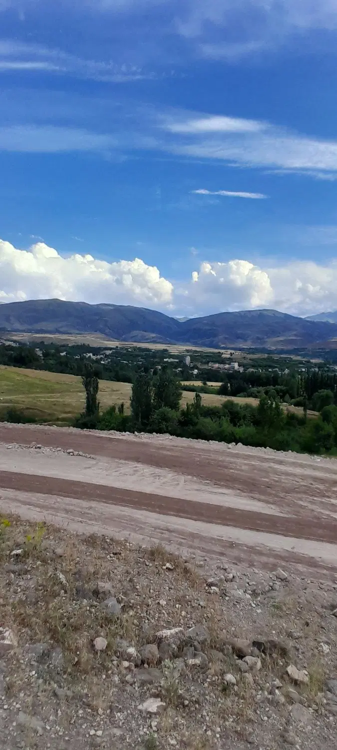 زمین درروستای حیق مشگین شهر
