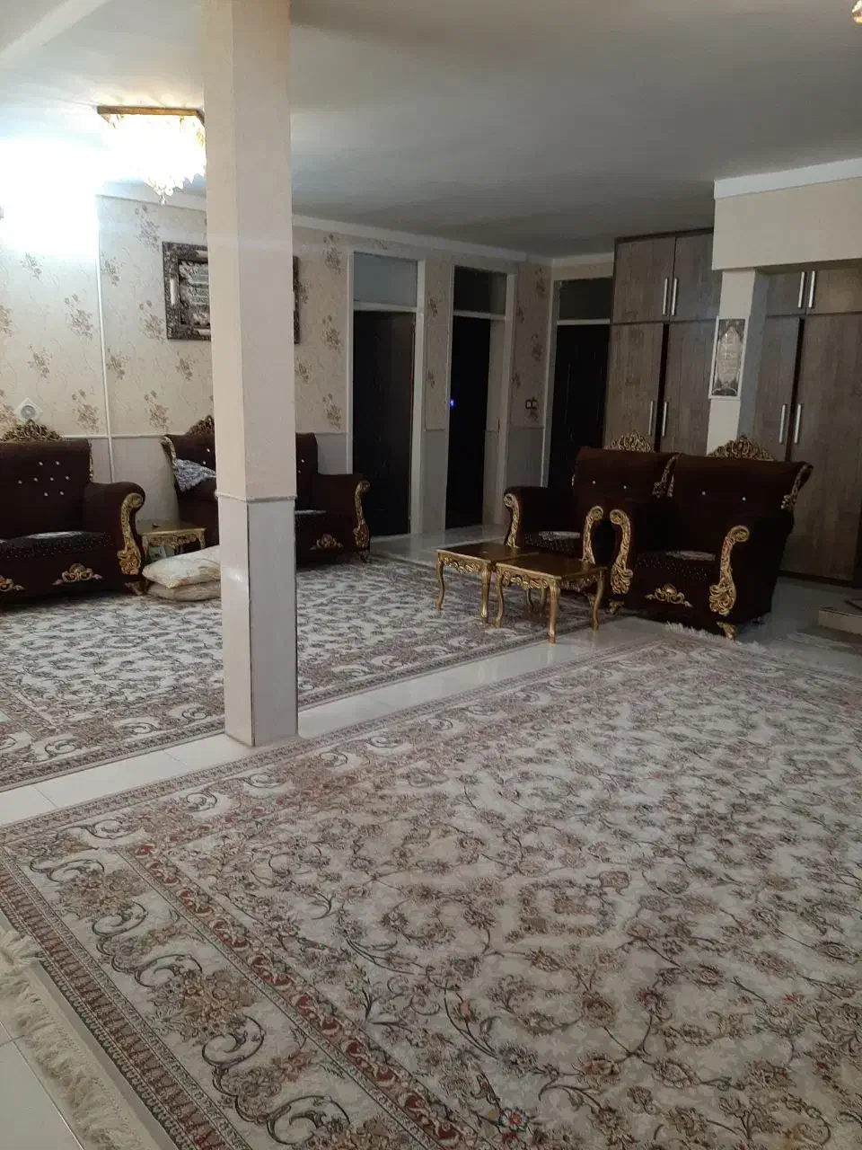 دوطبقه تجاری ومسکونی