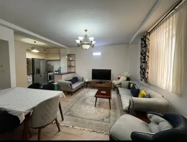 اردلان بالا ۶۰م_طبقه۱_پارکینگ انباری_بازسازی شده