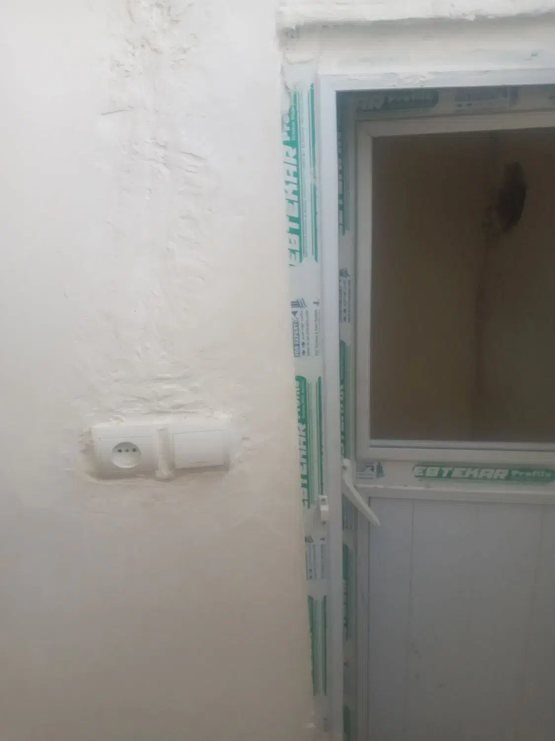 خانه‌‌اپارتمانی‌همکف‌در‌خیابان حجتی