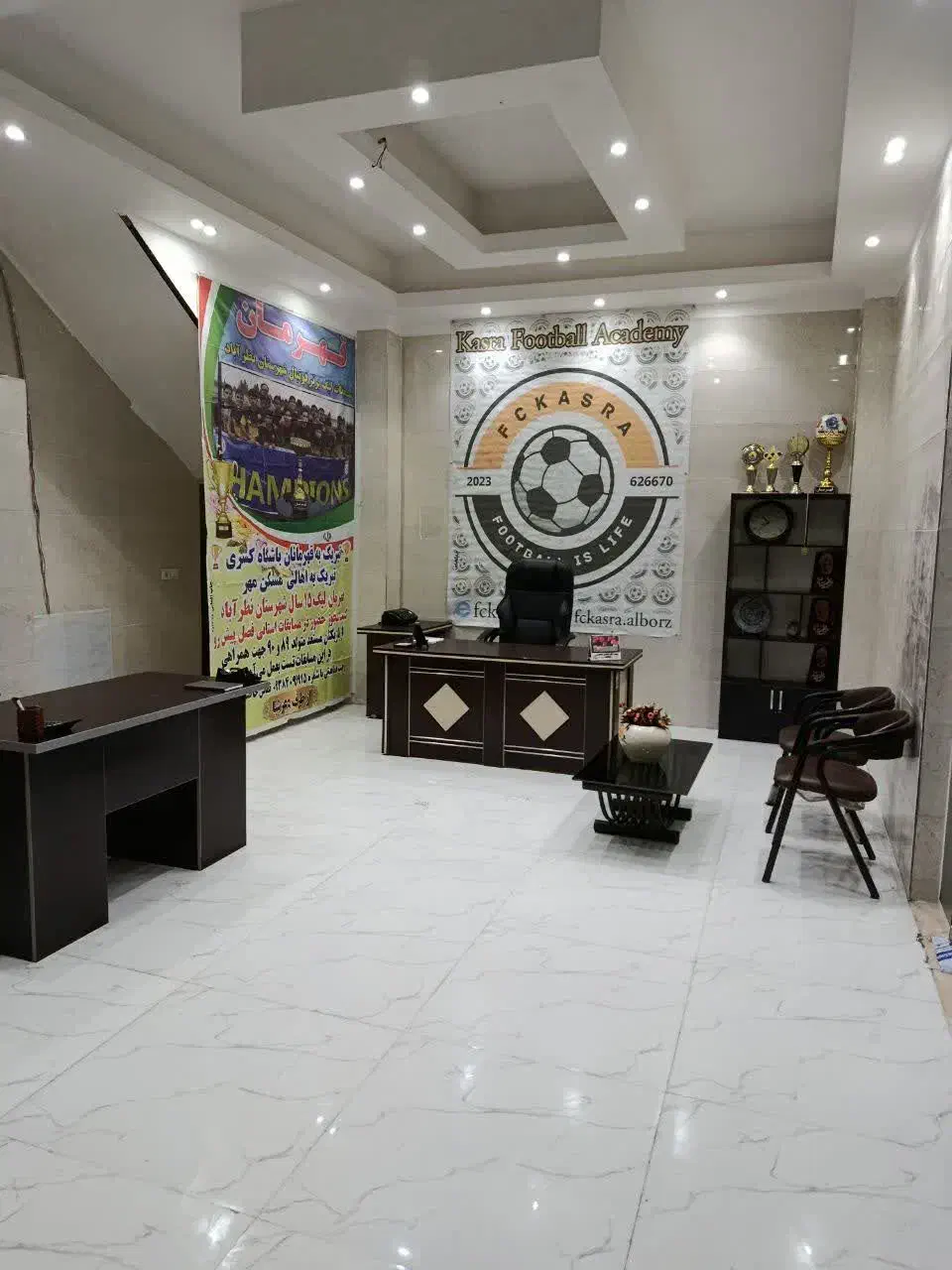 فروش یک دهنه مغازه در مرکز شهر نظرآباد