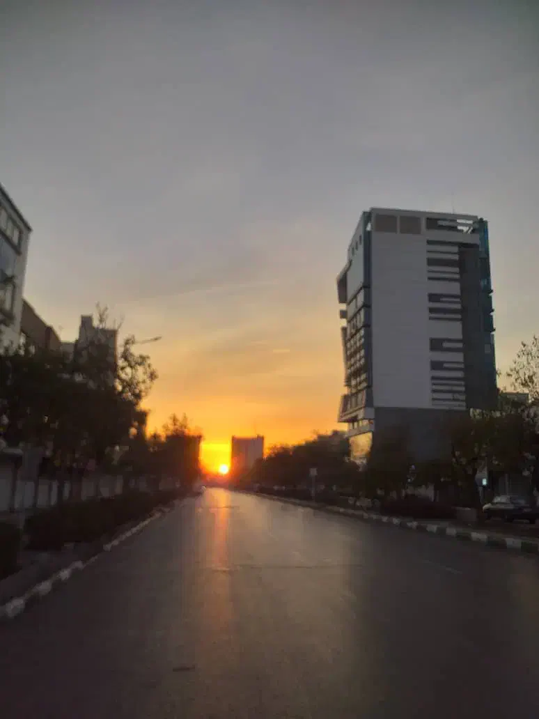 ۲۵۰ ویلایی ۴۰۰متر زیربنا اول جلال ۳طبقه