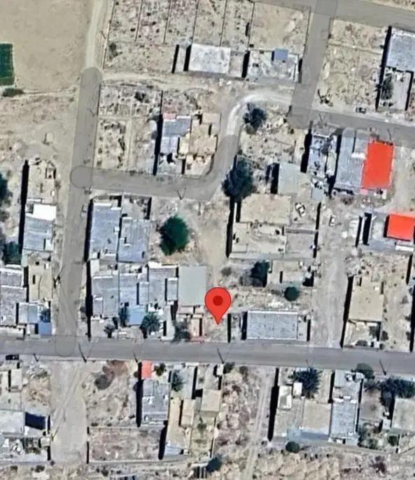 زمین لنگک خورموج