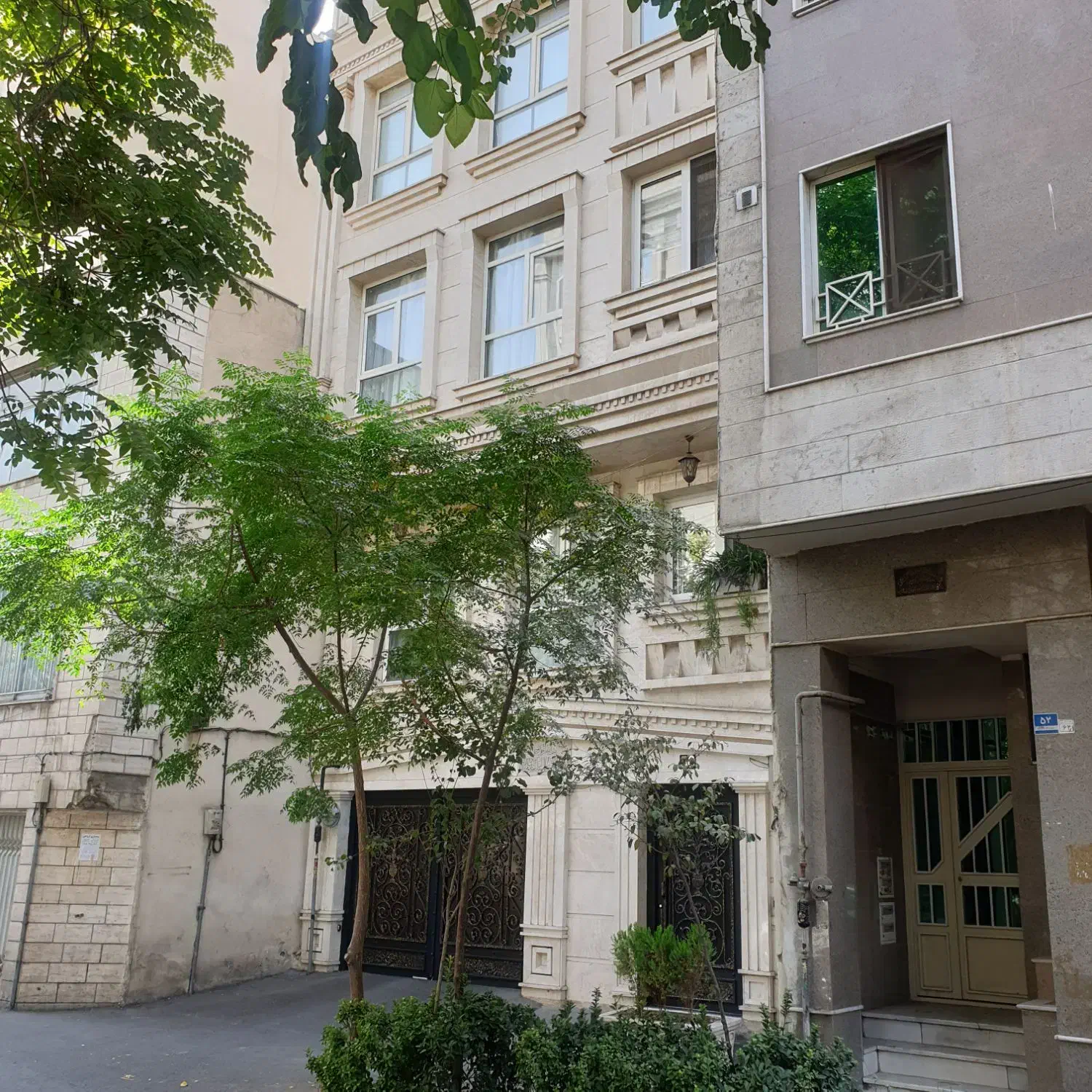 اجاره آپارتمان دوخواب بهترین لوکیشن منطقه
