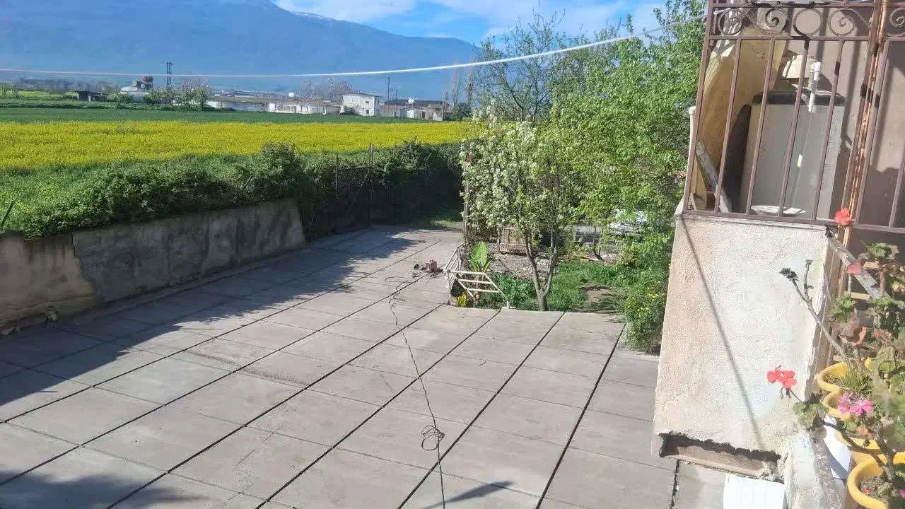 زمین باغی.اب،برق،گاز