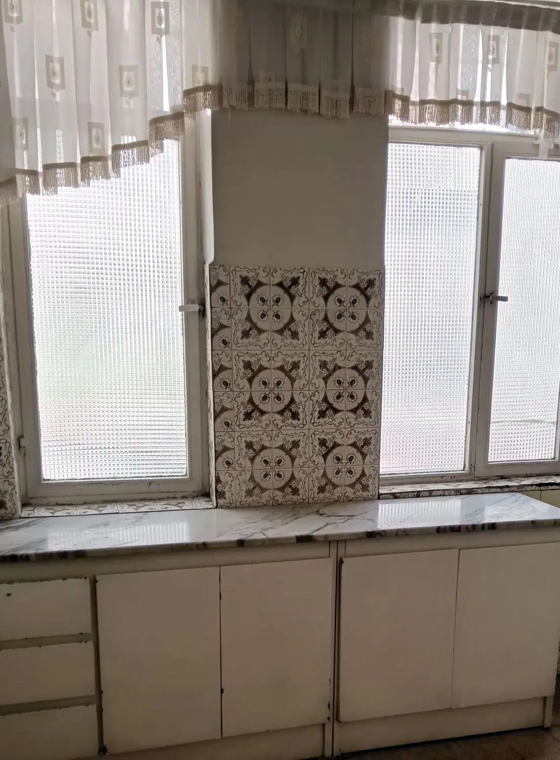 خانه دربستی۲طبقه مستقل جهت سکونت و انبار کارگاه