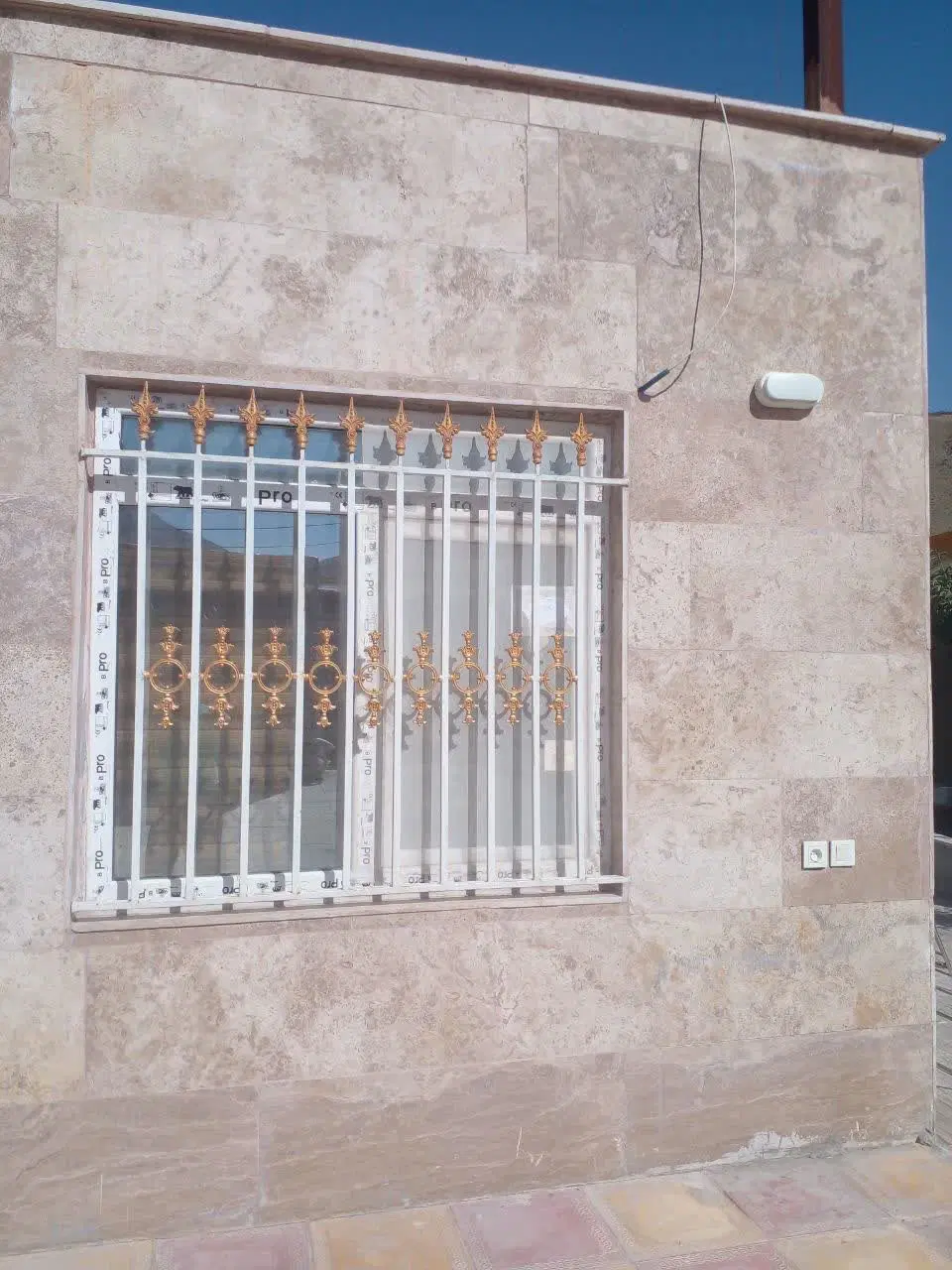 حسین آبادابتدای روستا