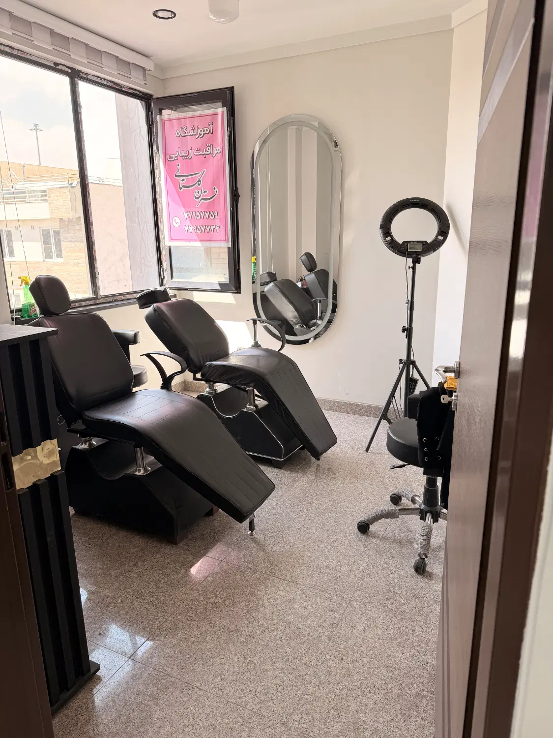 اجاره اتاق تخت و میز
