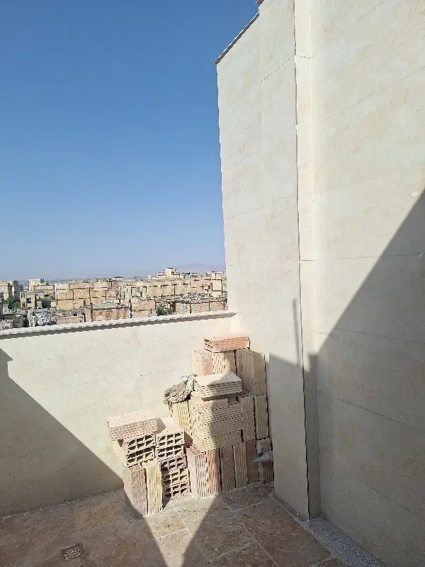 طبقه ۵ بااسانسور صفر کلید نخورده۸۵متری
