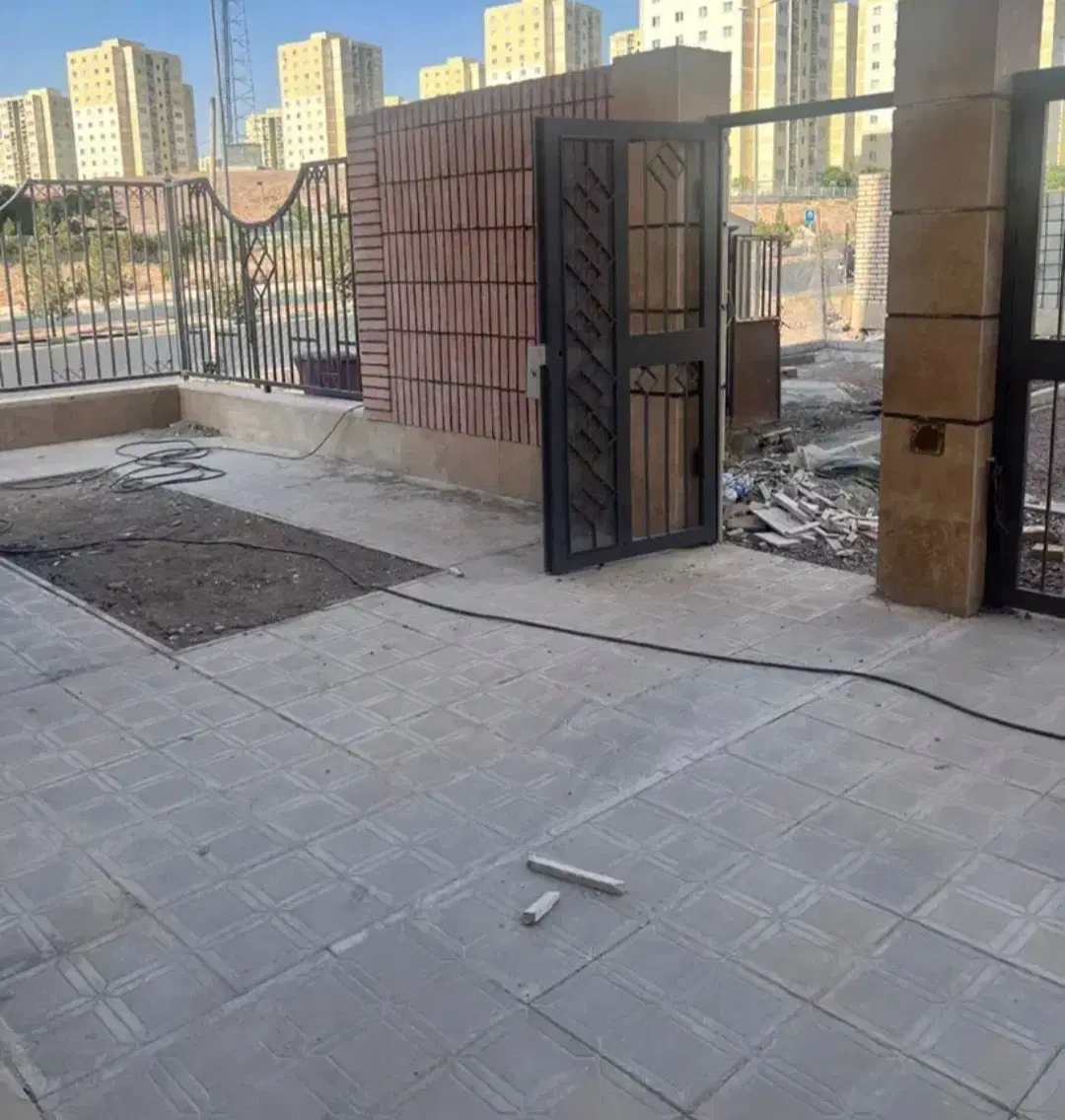 آپارتمان غدیر