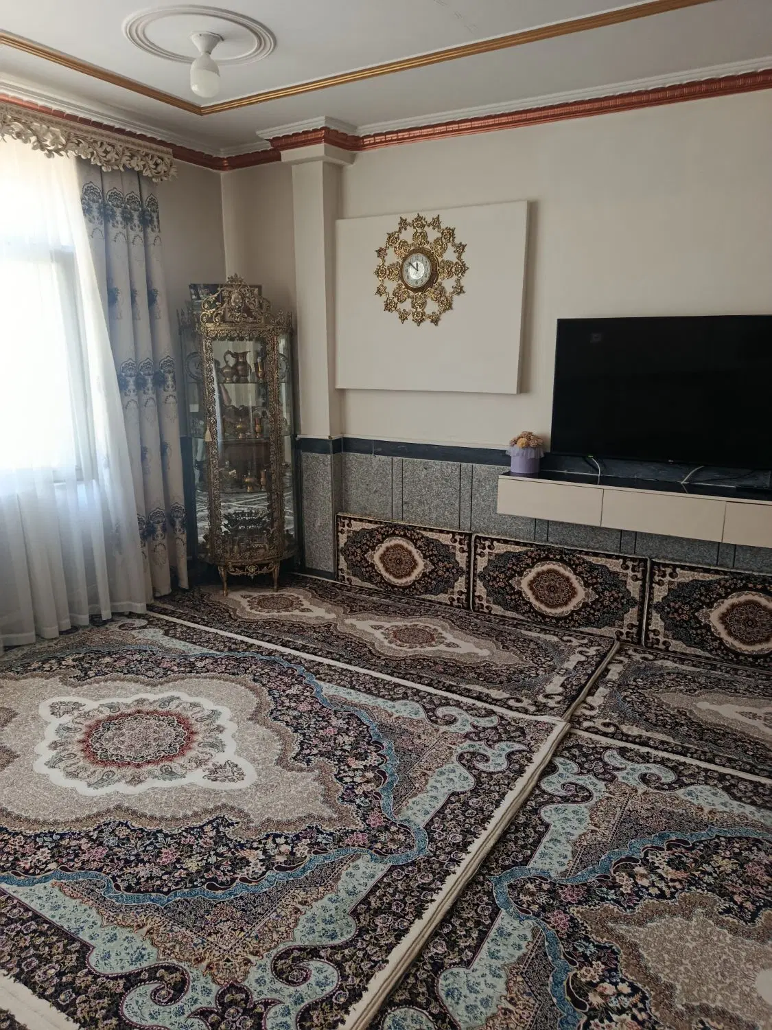 خانه ۲ طبقه و مغازه سرخیابان نشمیلان سه نفش