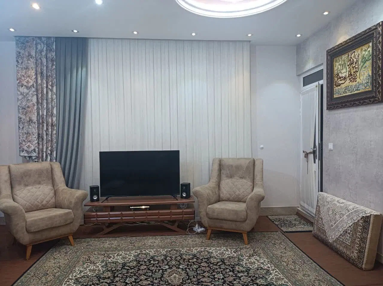 آپارتمان تمیز فول امکانات شخصی ساز