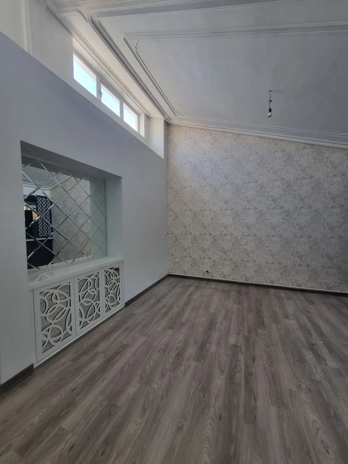 ویلایی سه نبش رشدیه