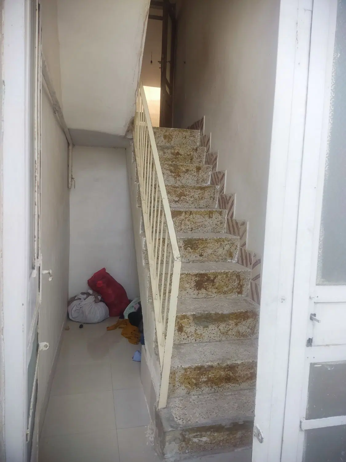 منزل مسکونی دربست