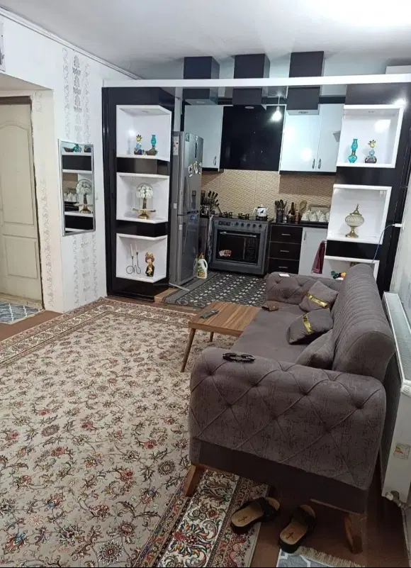 واحدآپارتمان۵۴متری فروشی در بلوار الهیه