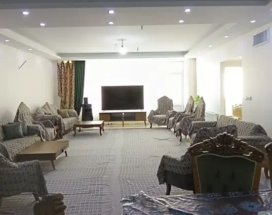 ۶۶متر .روبه نما.  .بازسازی شده.