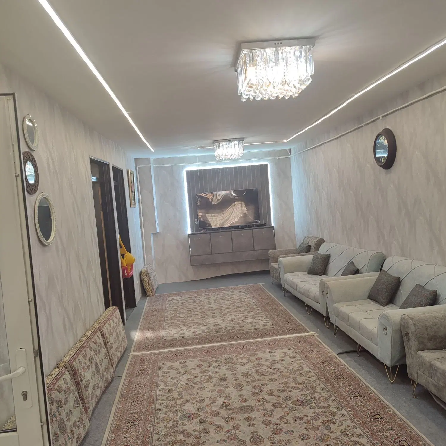 فروش خانه در محله دارفروشی