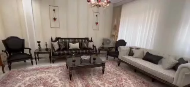 آپارتمان ۱۰۰متری_کوی الهیه پشت پمپ بنزین مجید
