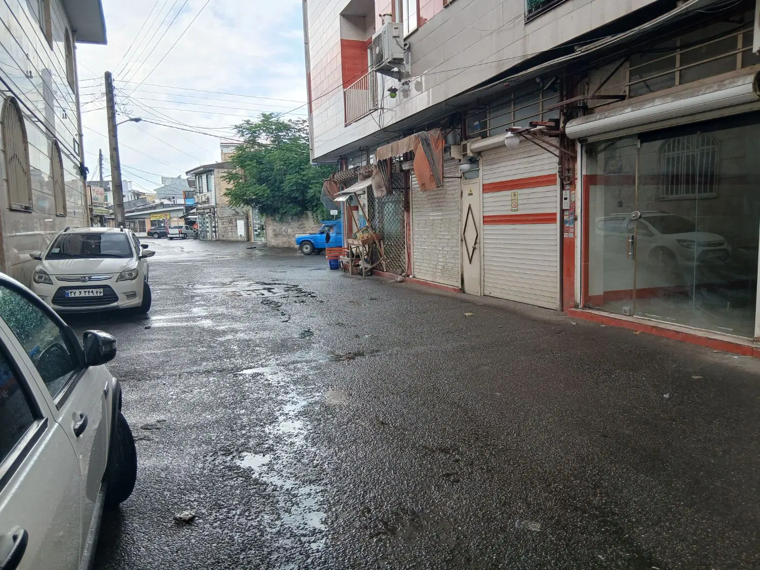 فروش مغازه ۲۰ متری با مالکیت و امکانات کامل