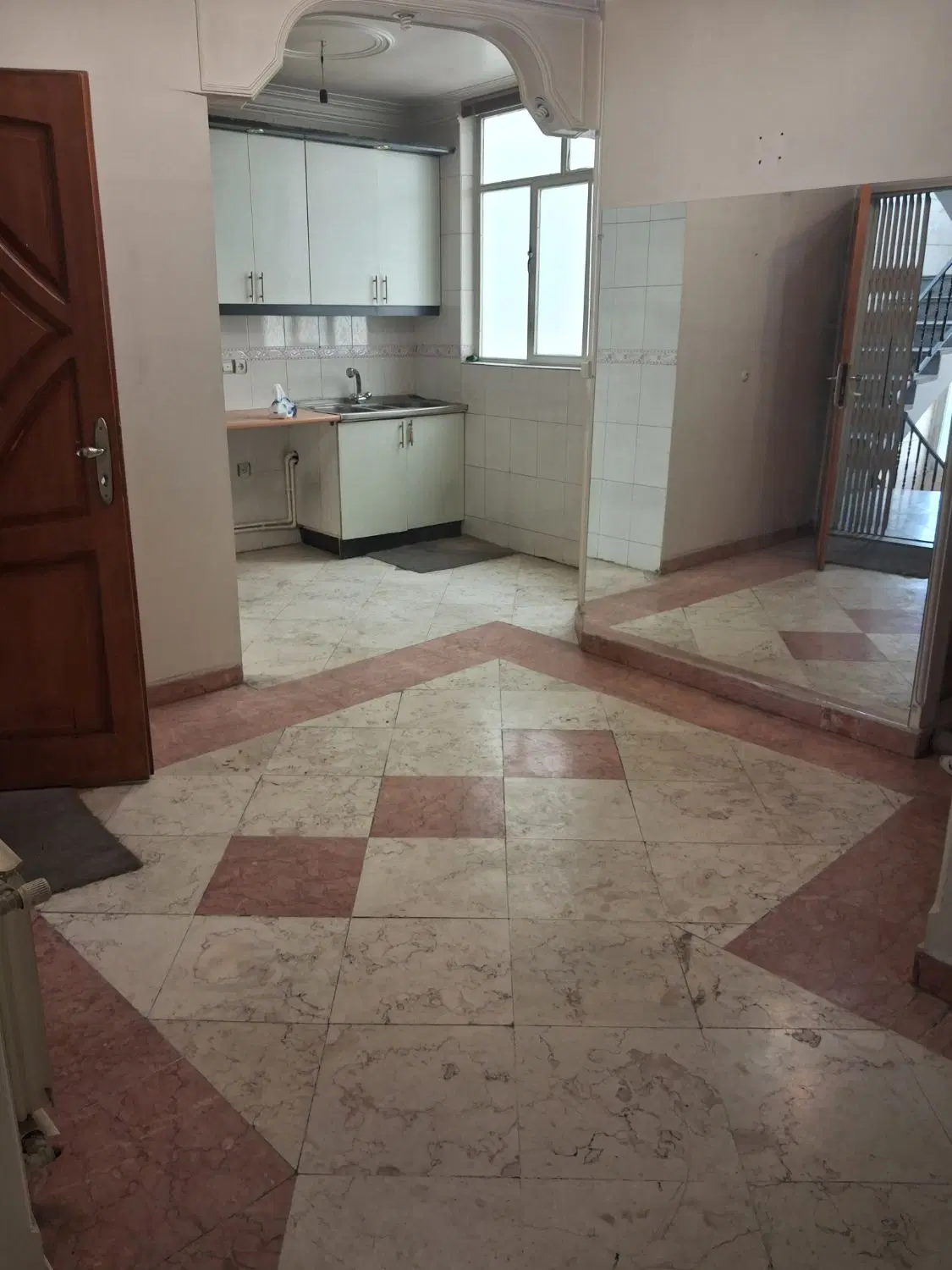 ۶۵ متری ۲خوابه خیابان ۳۷ اسدآبادی