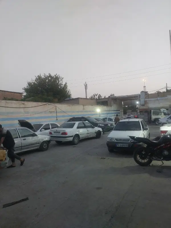 اجاره دهنه گاراژ پاخور خوب