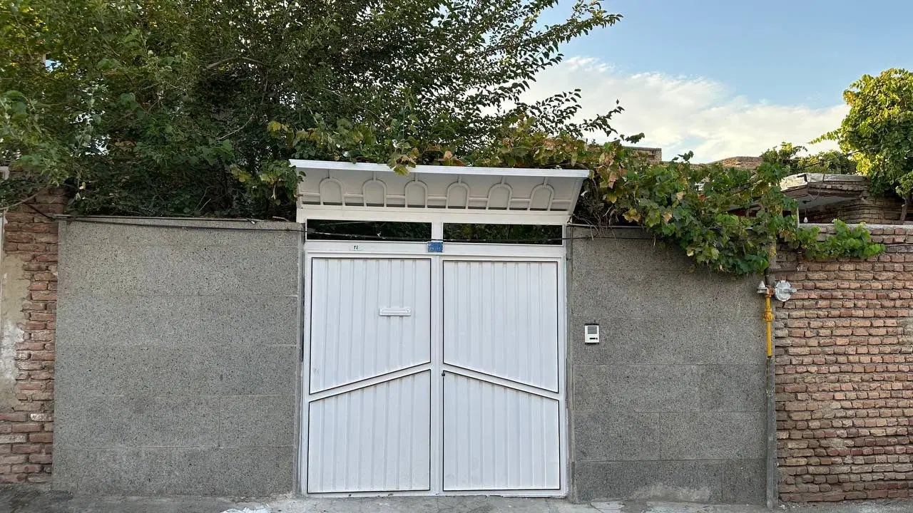 فروش خانه ویلایی در خیابان معلم