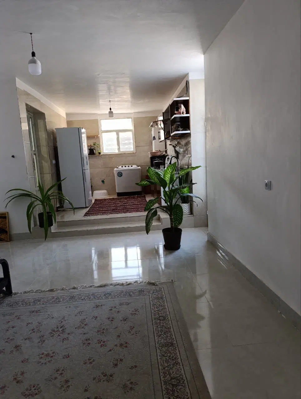 فروش منزل مسکونی شاورجان
