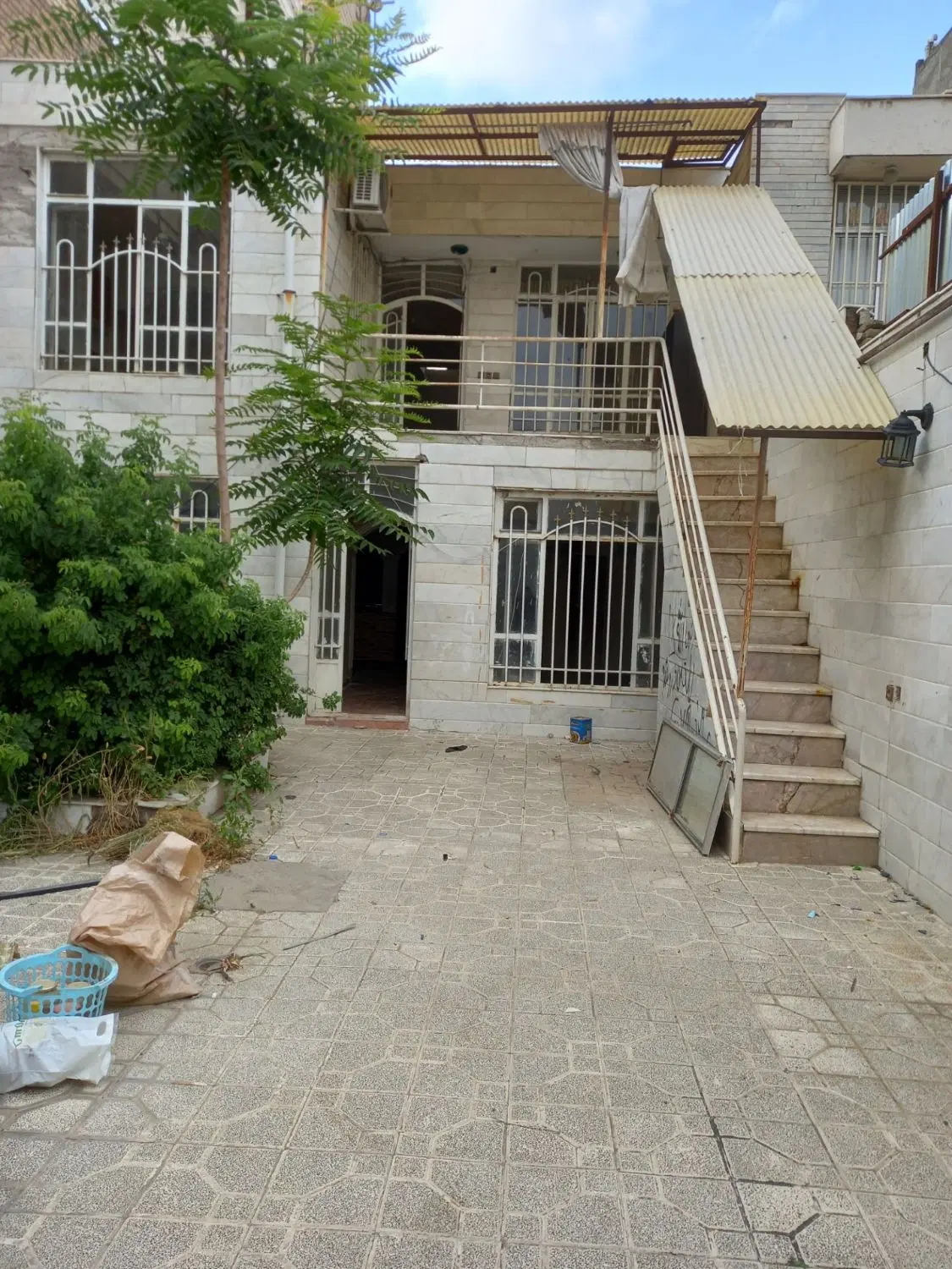 اجاره خانه ویلایی دربست بزرگ