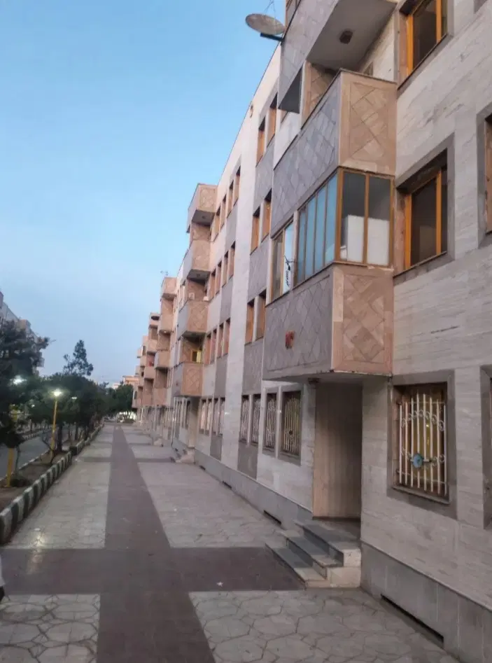 رهن کامل آپارتمان ۸۰ متری اندیشه