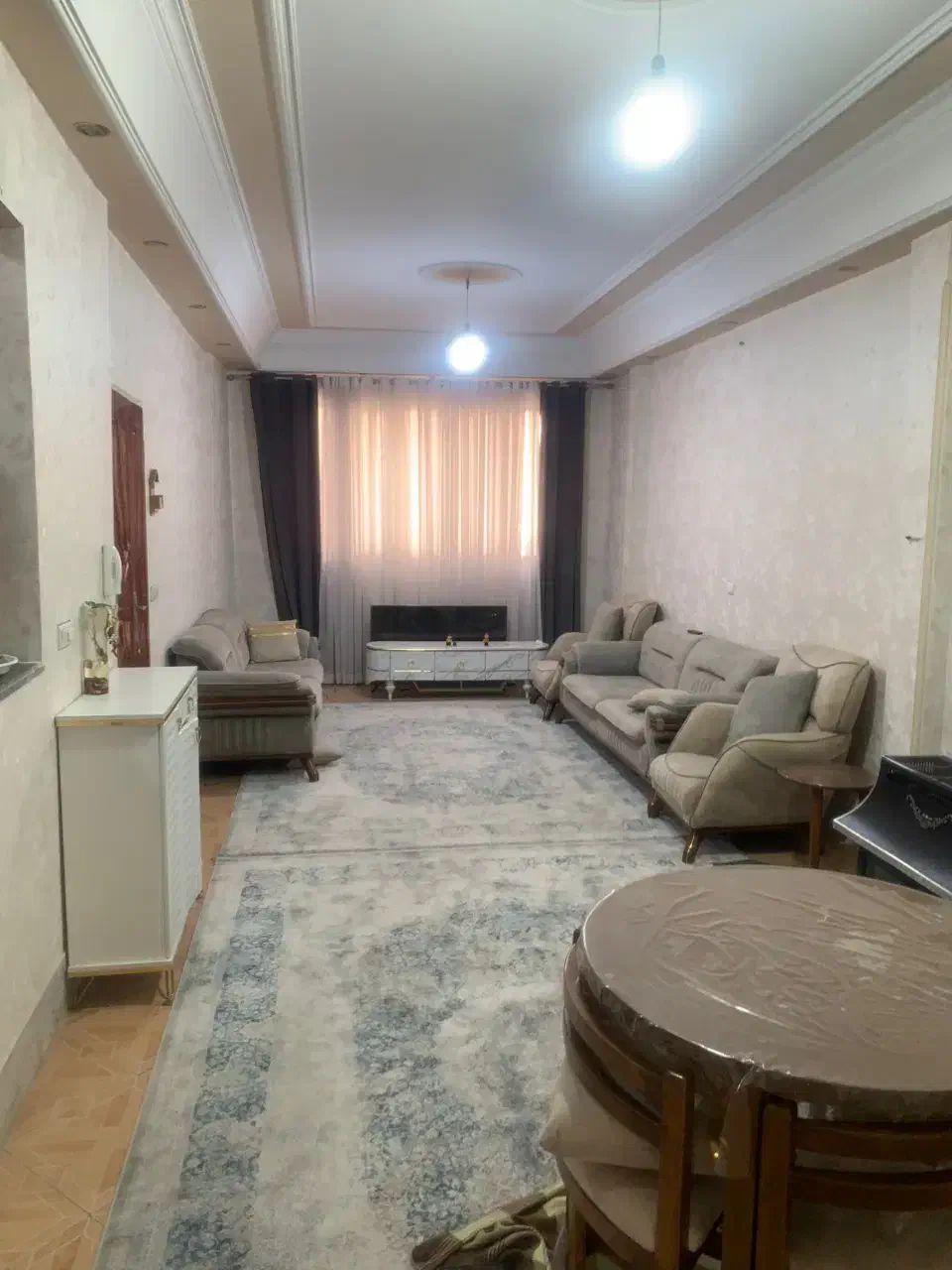 ۹۵متری تک واحدی در بلوارجمهوری