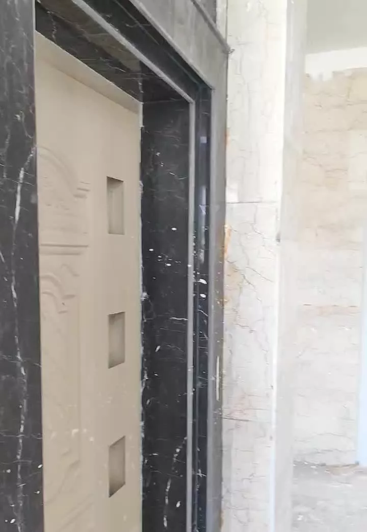 واحد ۱۰۰ متری بر بلوار