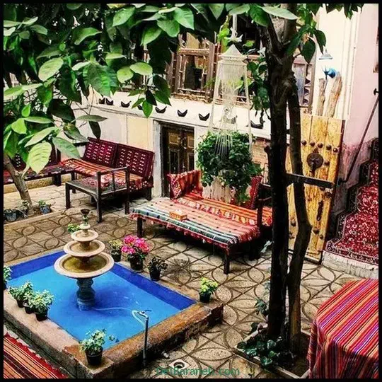 همخونه خانم