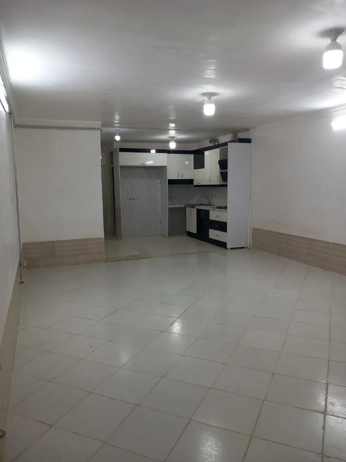 ویلایی همکف مستقل