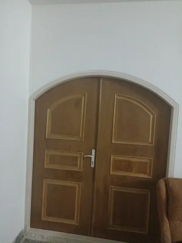 خانه ویلایی انقلاب۸