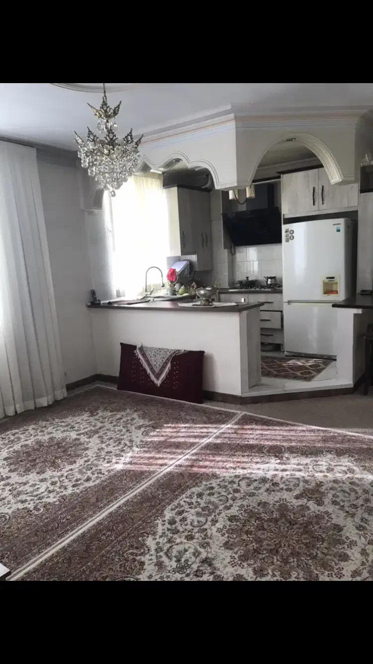 تهرانسر ۴۷ متری خوش نقش