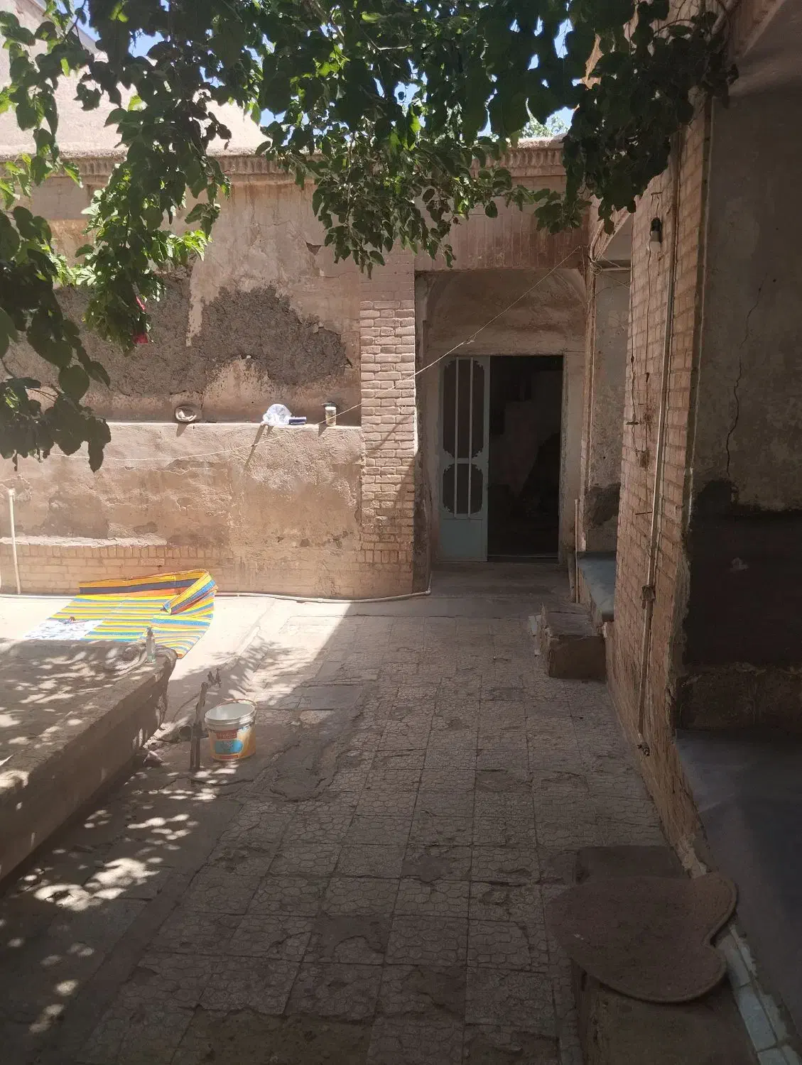 خانه قدیمی گنبدی